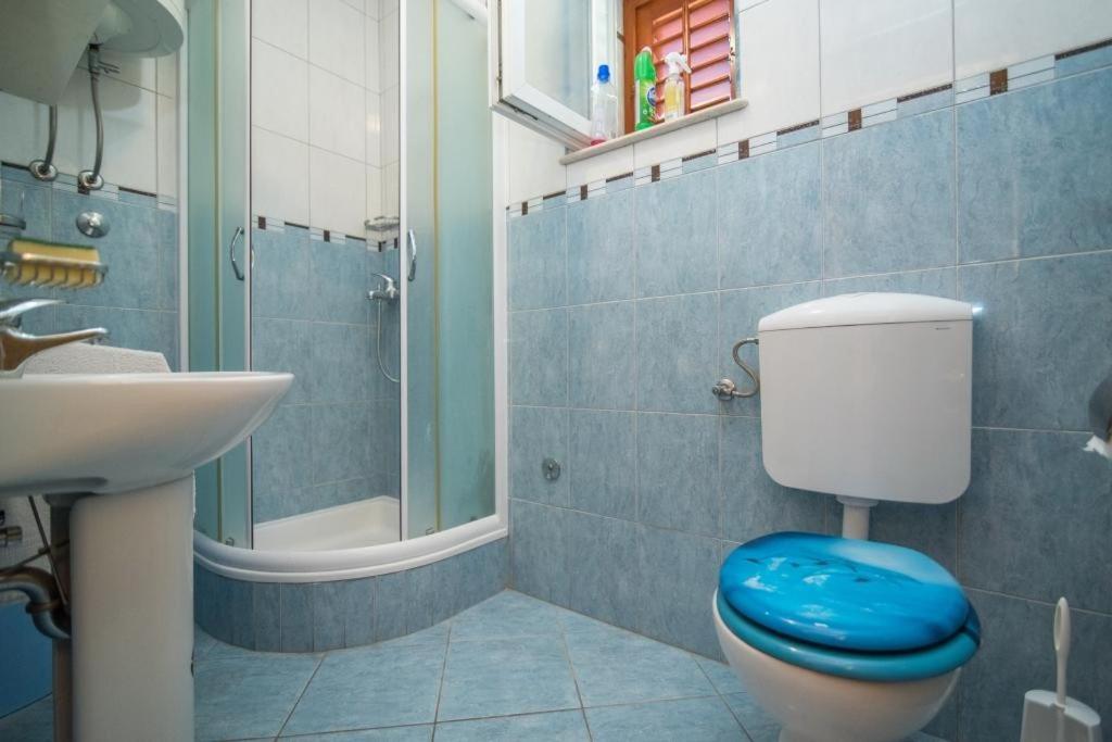 Apartments Longo Supetar Εξωτερικό φωτογραφία